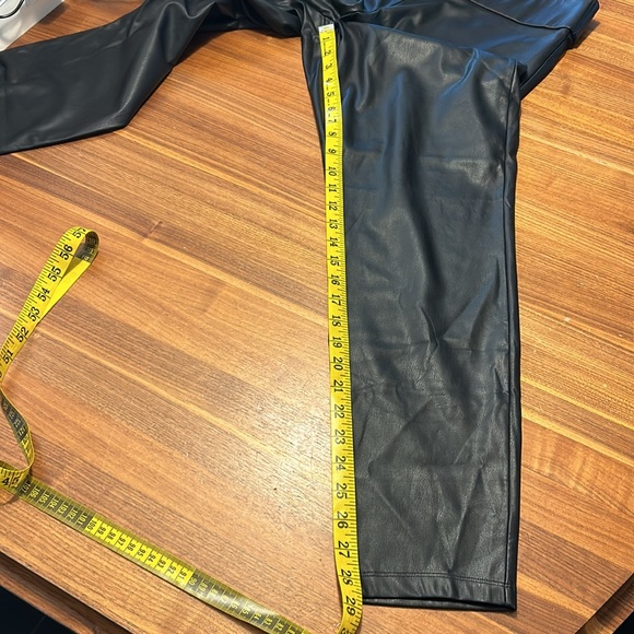 J. Crew Factory Vegan Leather Leggings - Sz M - Picture 8 of 11